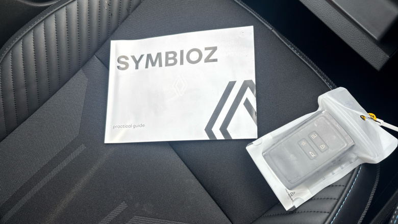 Renault Symbioz 1.6 E-Tech FHEV 145 Techno Esprit Alpine 5dr Auto Hybrid Estate